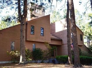 12 Folly Point Rd, Gloucester, MA 01930