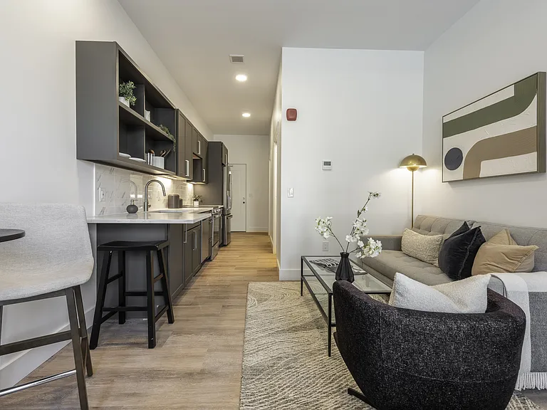 Maple Square Apartments — Photo 21