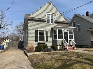643 Pleasant St SE, Grand Rapids, MI 49503