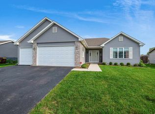 1943 Sawyer Rd, Belvidere, IL 61008