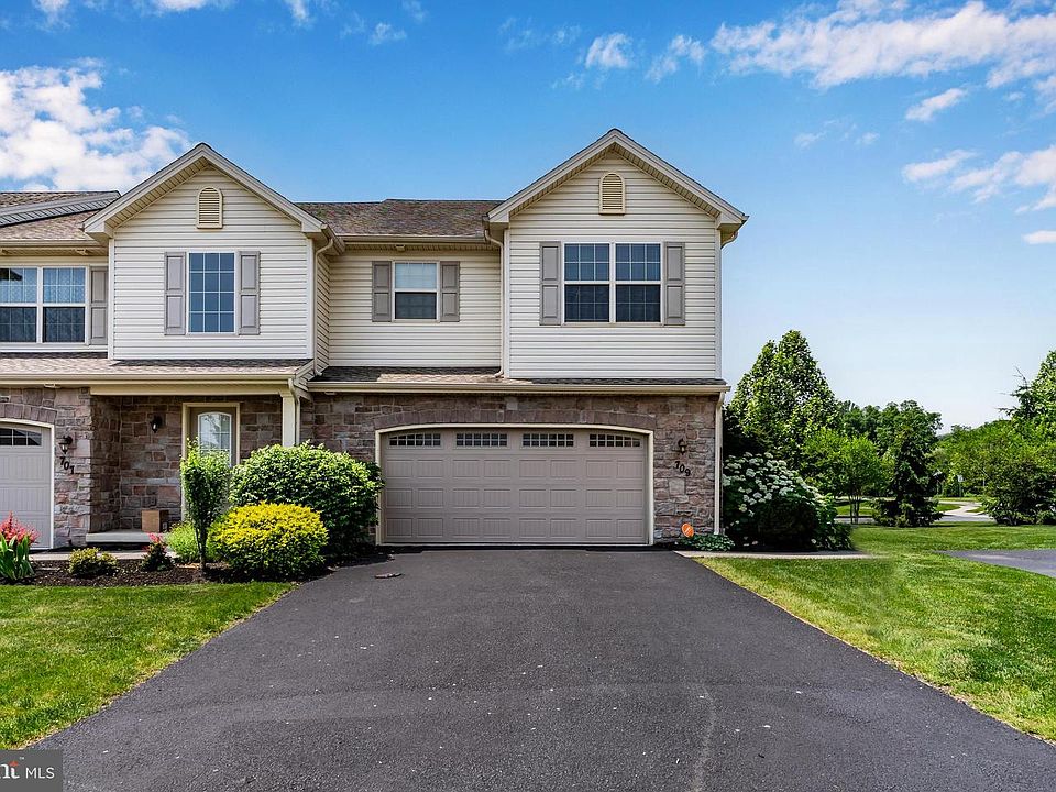 1st image of 709 Jonathan Ct