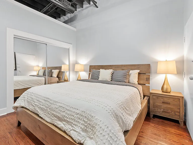 343 King St #C — Photo 13