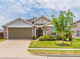 1732 Crescent Oak St, Wylie, TX 75098
