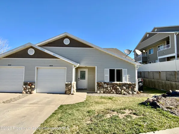 59 Angelica Cir, Parachute, CO 81635