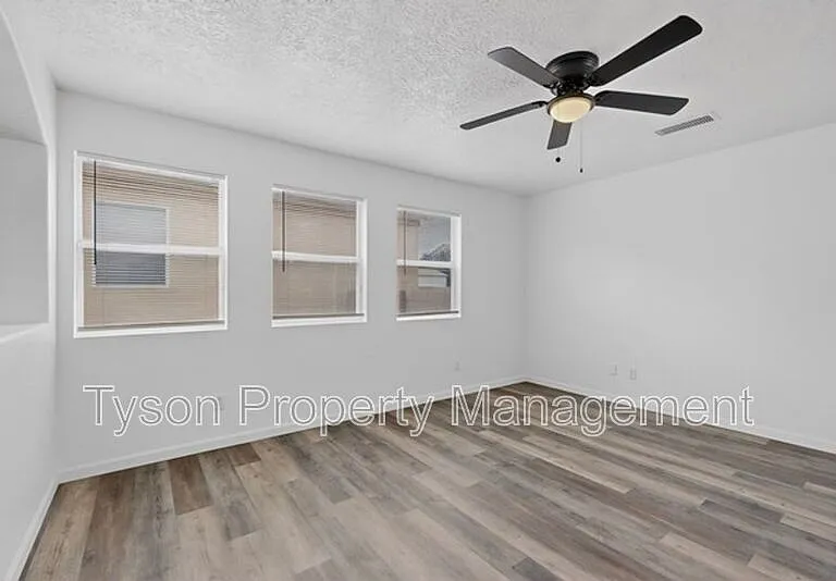 10339 Vendaval Ave NW — Photo 7