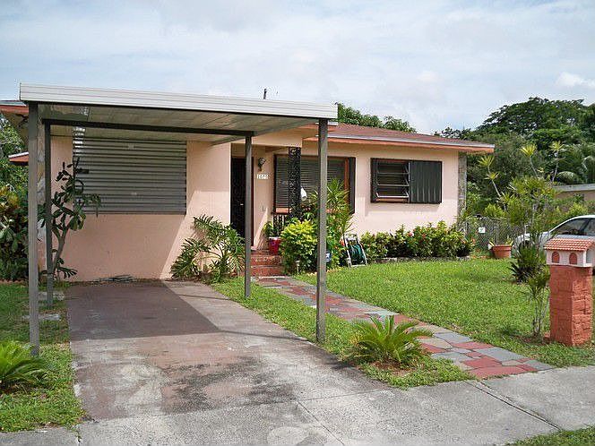 1st image of 1075 NW 121st St