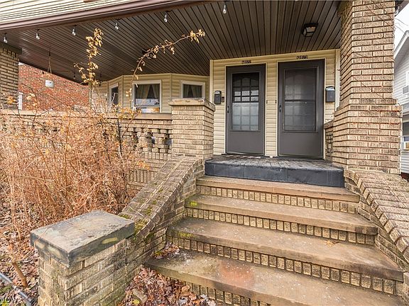 3rd image of 2186 Bunts Rd