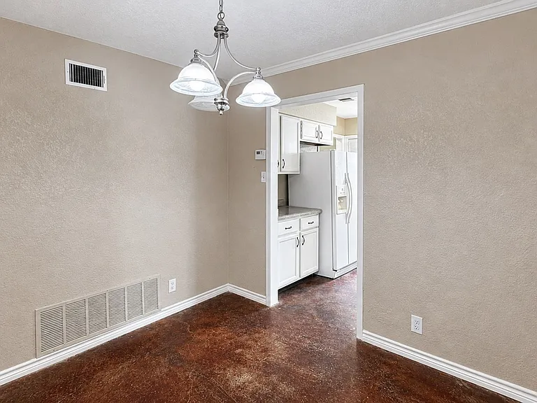 3426 Meadow Head Dr — Photo 5
