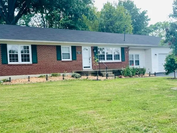 9312 Michael Edward Dr, Louisville, KY 40291