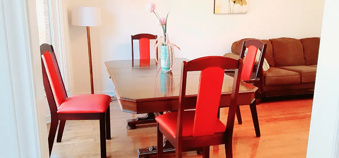 5 bed, $950 — Photo 1