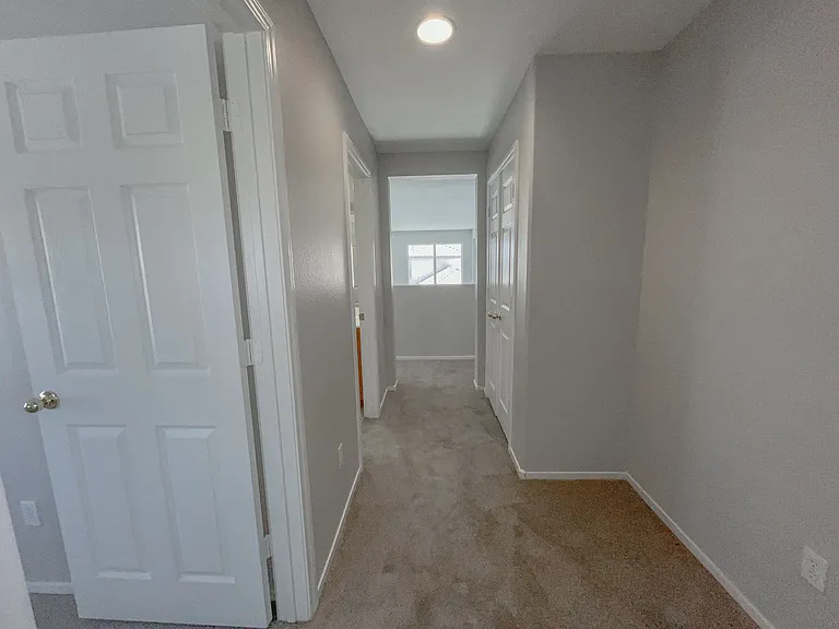 5646 Saint Elias St — Photo 59