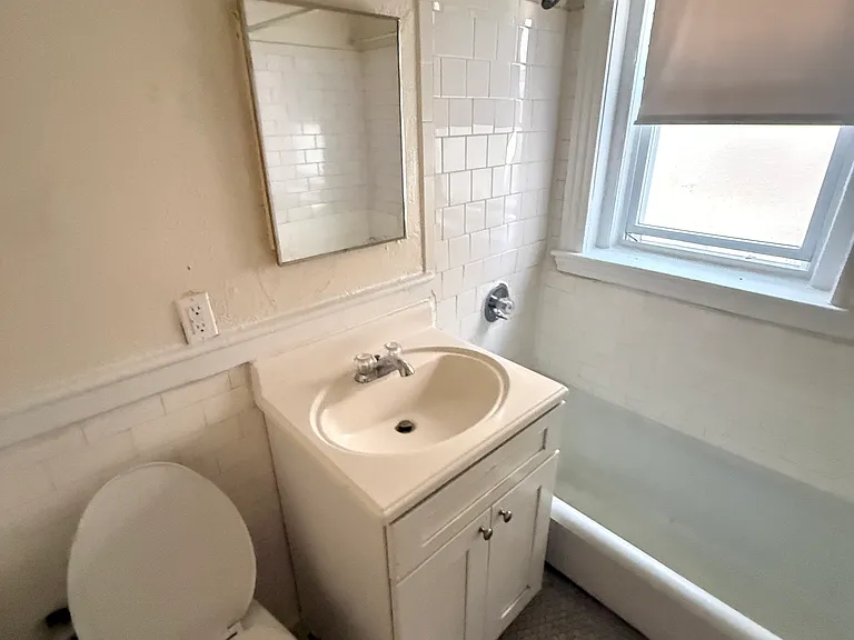1207 Boylston St #2 — Photo 6
