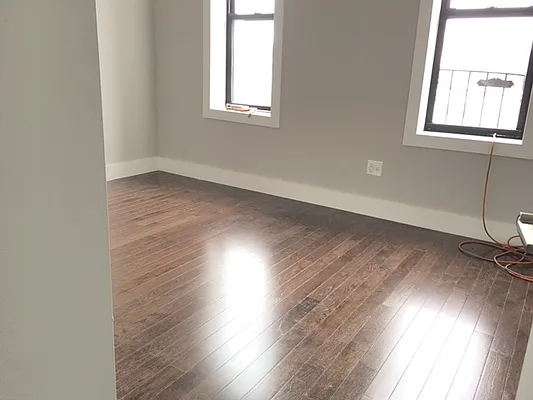 Rented by Zuz Realty | media 20