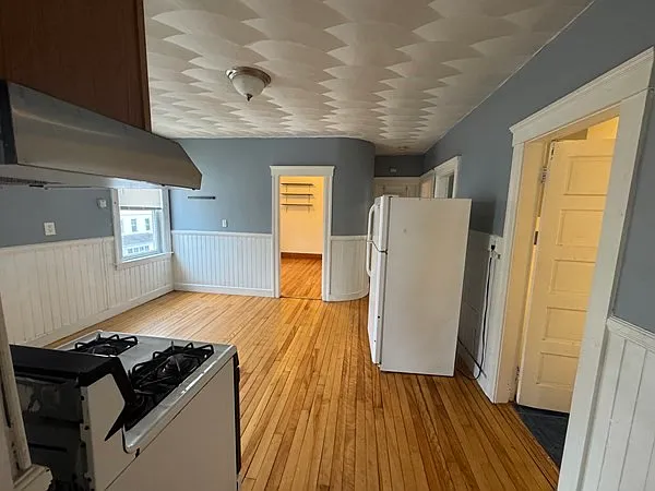 Building Photo - 156 Fairmont Ave #2
