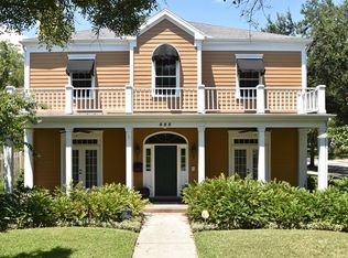 555 15th Ave NE, Saint Petersburg, FL 33704