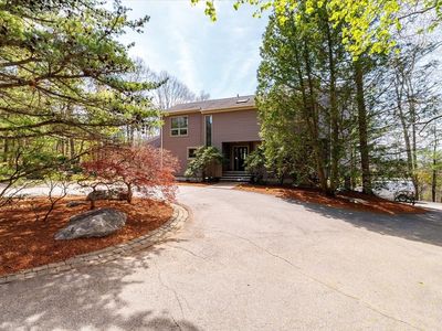 35 Hickory Dr, Worcester, MA, 01609