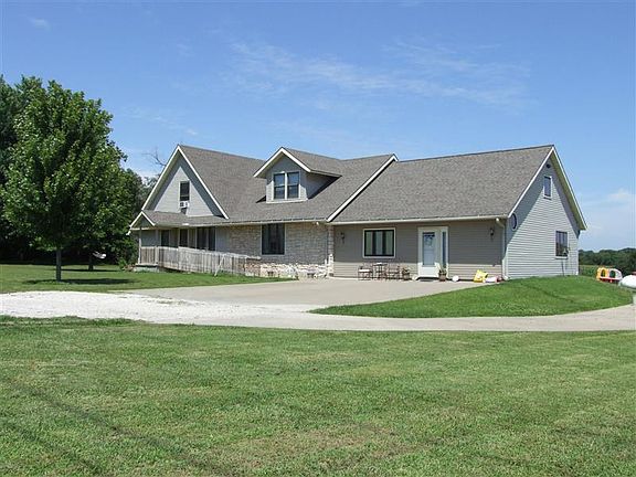 2.78 +/- Acres