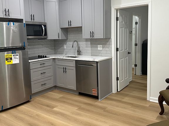 3rd image of 12844 Deer Park Ln #12844