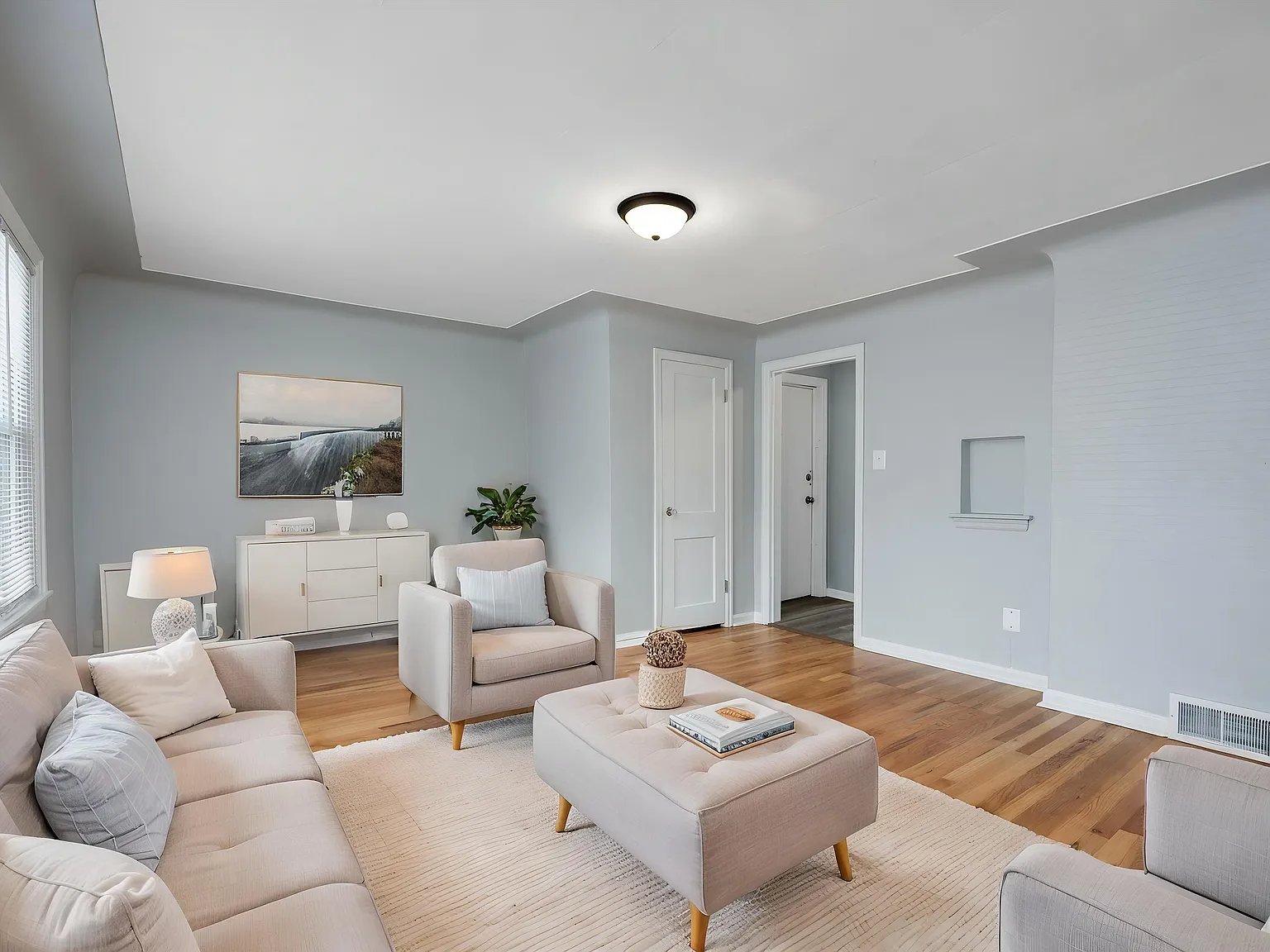 1 bed, 550 sqft, $900 — Photo 2