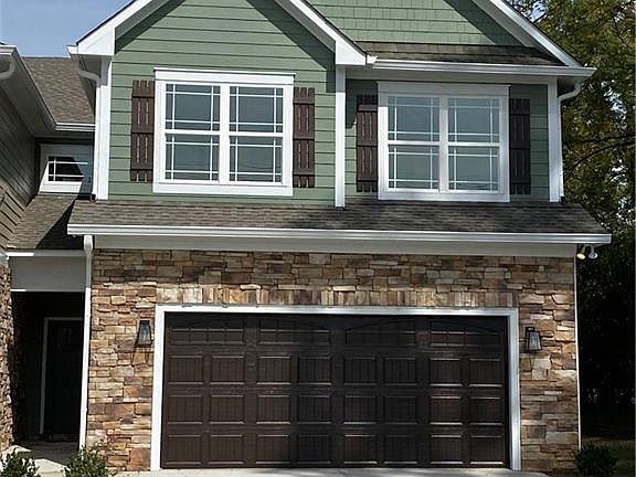 3rd image of 4438 Northside Dr