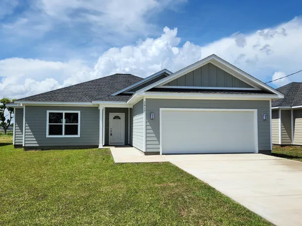 2817 E 16th St, Panama City, FL 32405