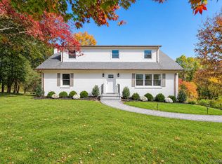16 Primrose Street, Katonah, NY 10536
