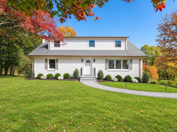 16 Primrose Street, Katonah, NY 10536