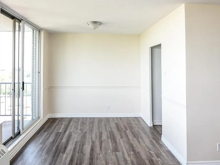 16 Tremont Dr — Photo 10