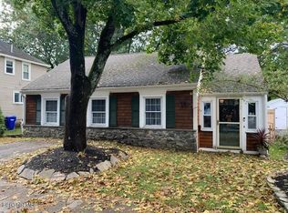 11 Forest St, Maynard, MA 01754