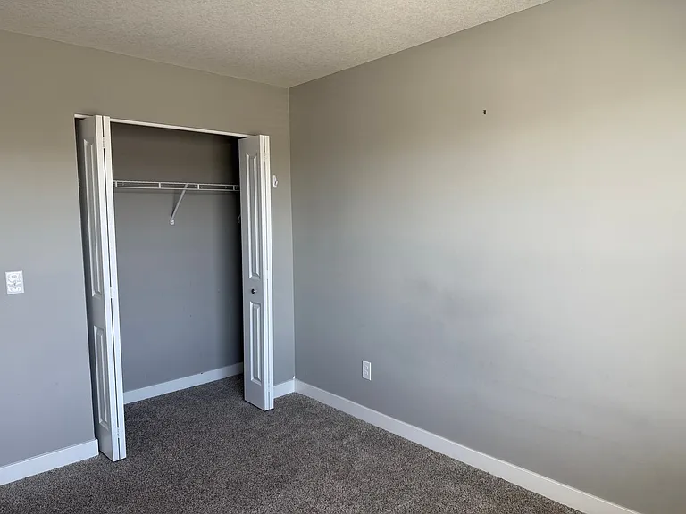 13144 Zachary Ln N — Photo 15