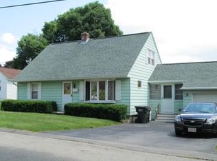 19 Lesley Ave, Auburn, MA 01501