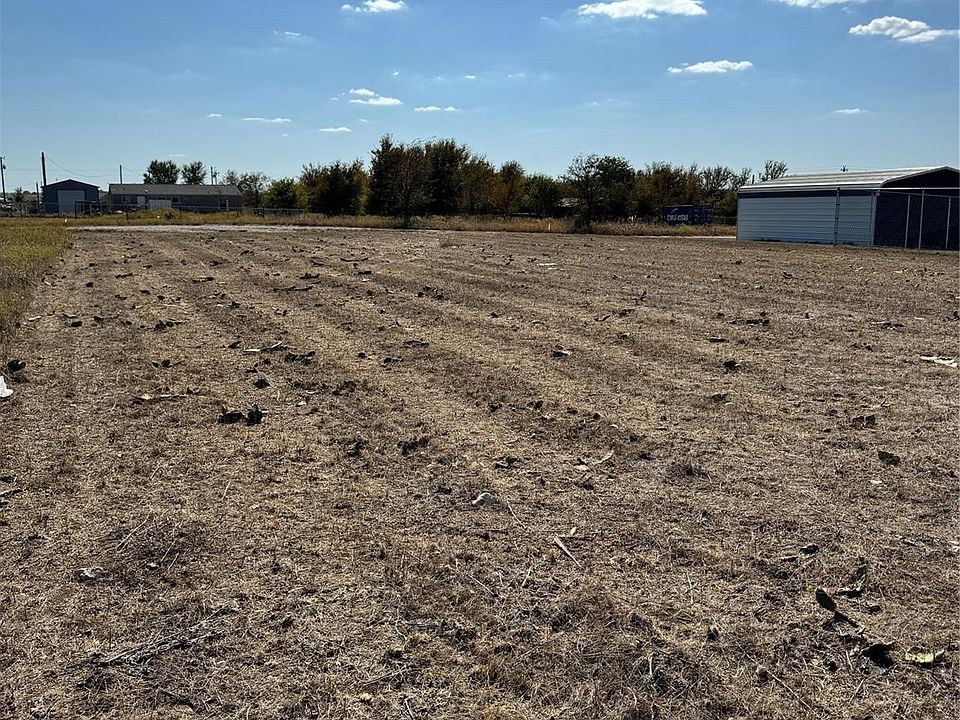 1st image of 172 Roark Dr