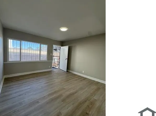 857 E 90th St, Los Angeles, CA 90002