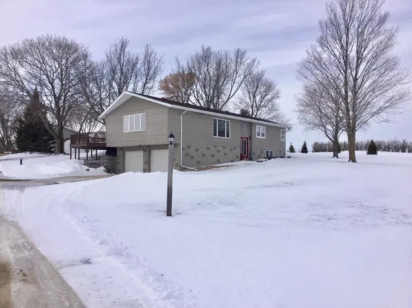 73233 Surrey Rd, Albert Lea, MN 56007