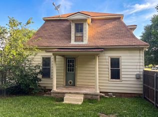 506 S Foley St, Seymour, TX 76380