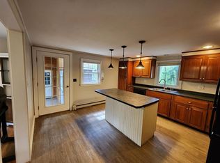 579 Town House Rd, Cornish, NH 03745