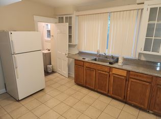 11 Gibbs Ct #2, Waltham, MA 02452