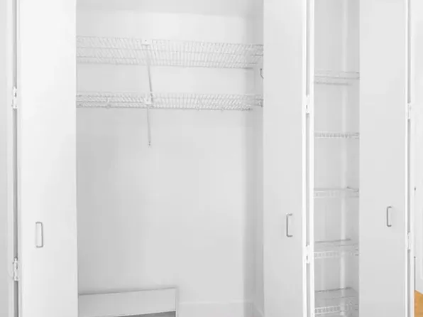 295 Greenwich Street image 10 of 17