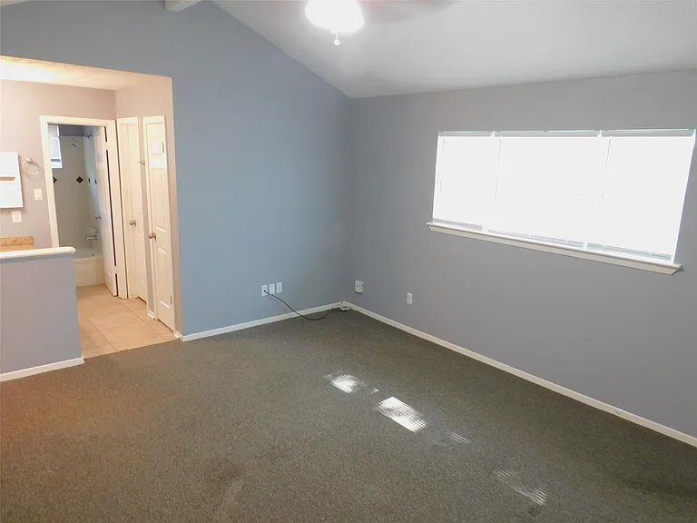1338 Leadenhall Cir — Photo 8