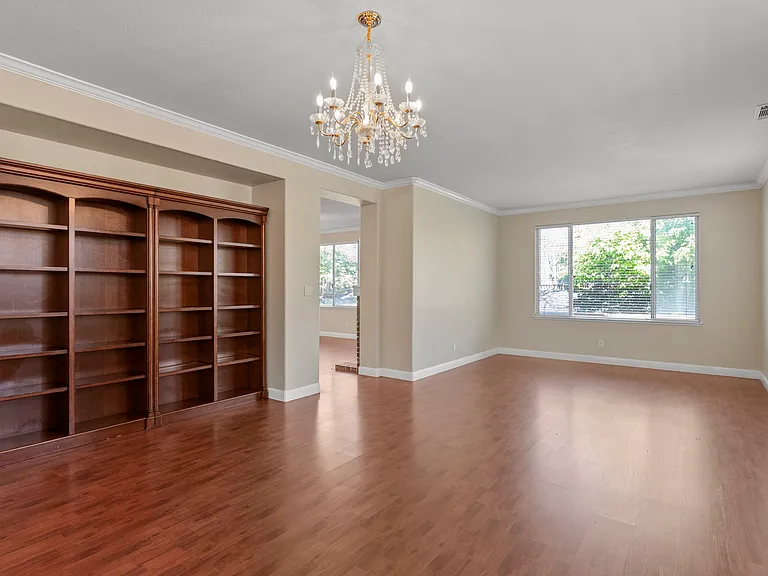 5220 Peacock Hill Dr — Photo 4