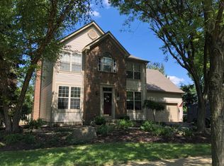 8248 Worthington Crossing Dr, Westerville, OH 43081
