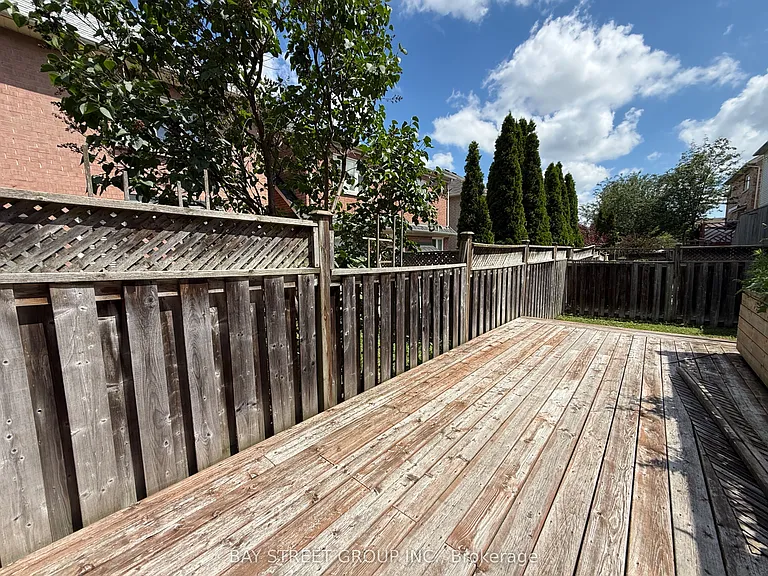 54 Earl Stewart Dr — Photo 23