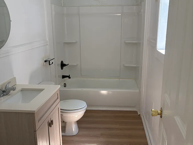 2704 Fishing Creek Rd — Photo 5