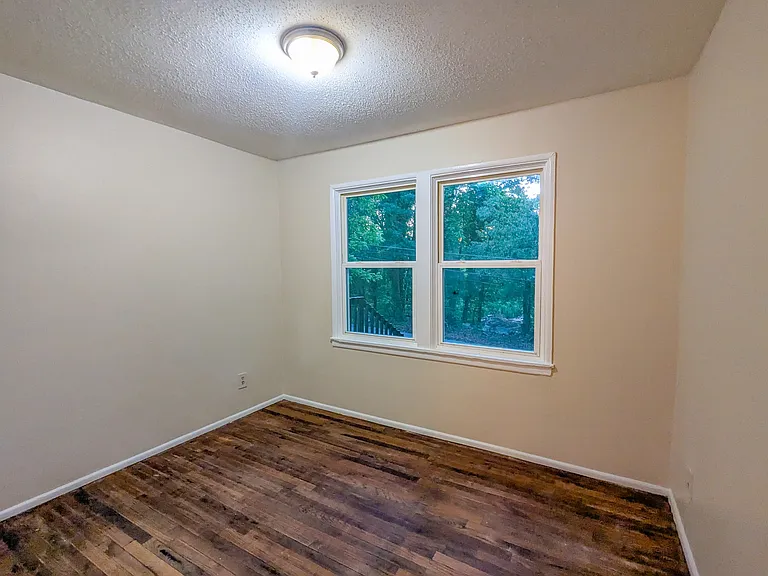 3054 Waters Rd SW — Photo 11