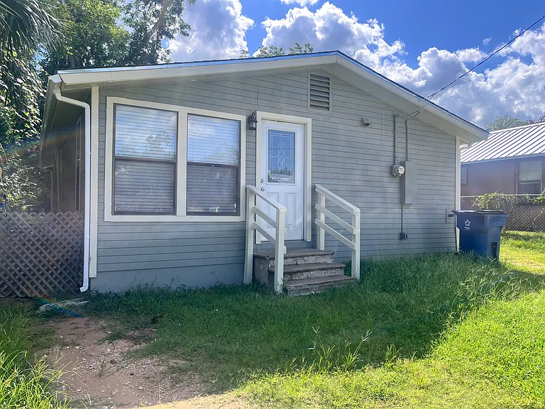 314 Williams St — Photo 16