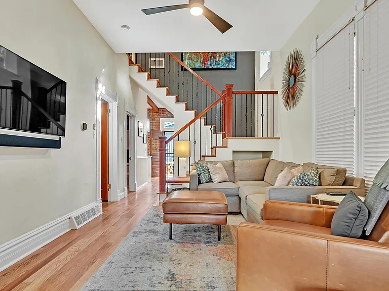 2534 N Humboldt St — Photo 27