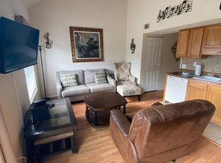 490 Abby Ln APT 5, Branson, MO 65616