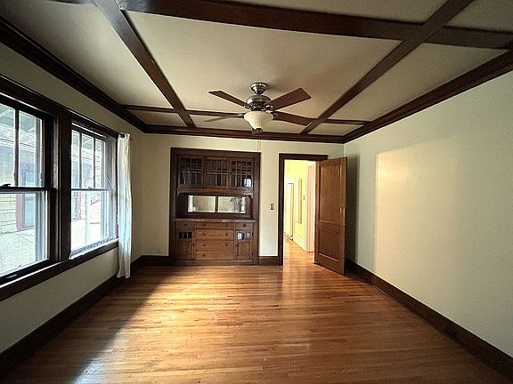 5th image of 4628 Colfax Ave S #2