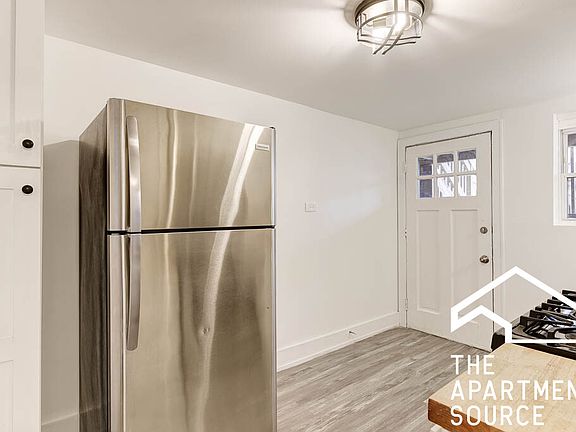 3rd image of 3754 W Huron St #1G