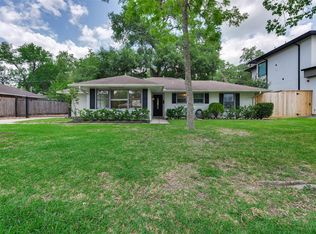 8906 Bace Dr, Houston, TX 77055
